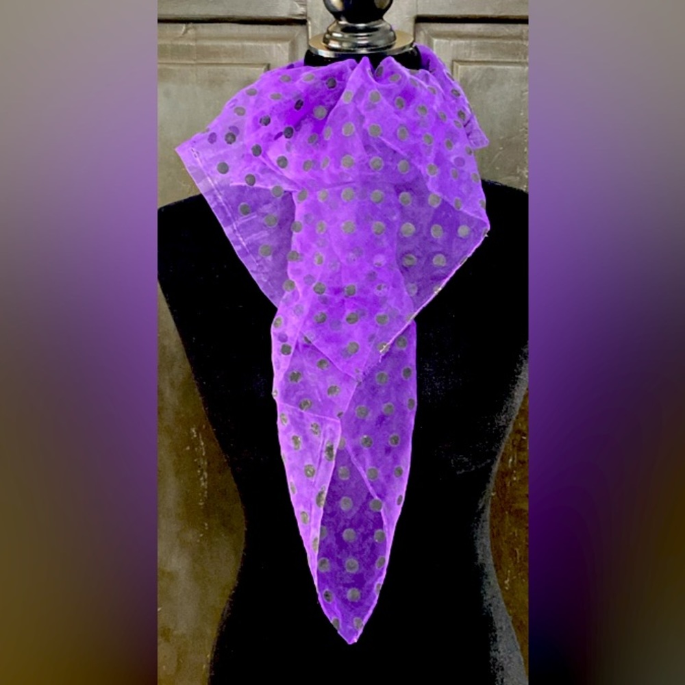 VTG purple with black velvet polka dots scarf